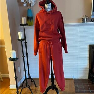 🌺Final Price w/$4.99 Shipping🌺Fashion Nova 2 PC Hoodie/Pants Set